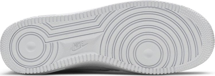 Nike Air Force 1 '07 'Triple White' + BRINDES